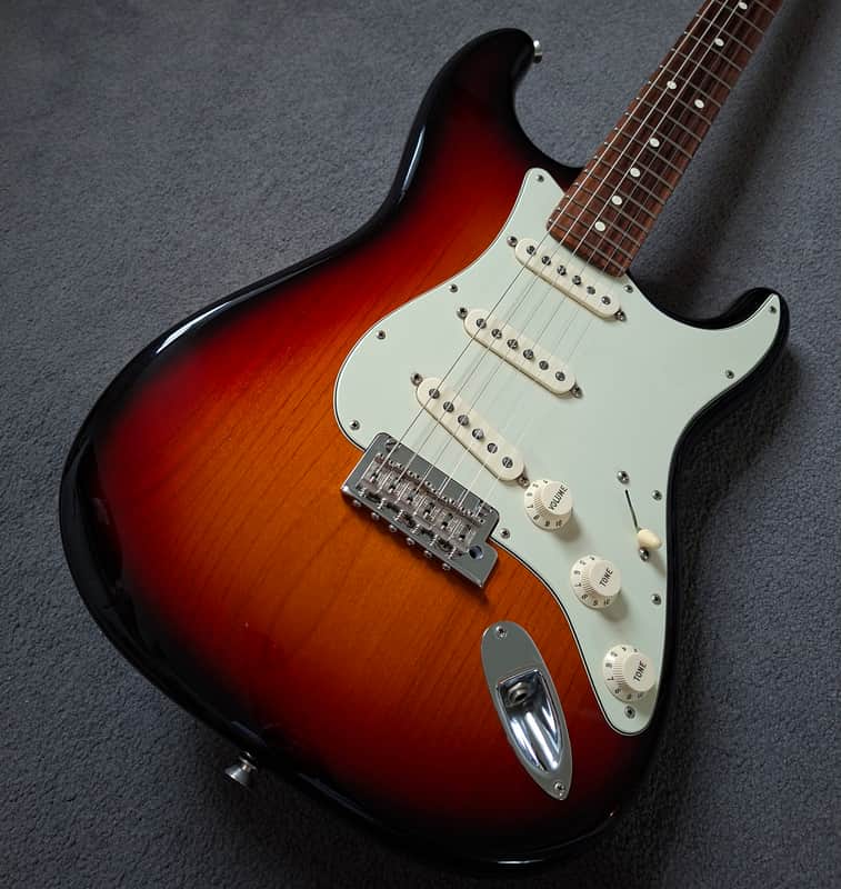 Fender American Professional Stratocaster 2017 image 1