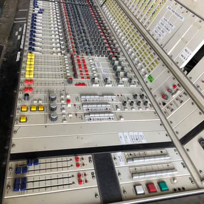 Mixing Console, Studio/Broadcast 40 channel Auditronics 900 unknown Beige image 5