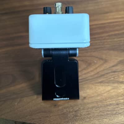 Keeley Compressor Plus Limited Edition - Glow 2022 - White / Glow-in-the-Dark image 5