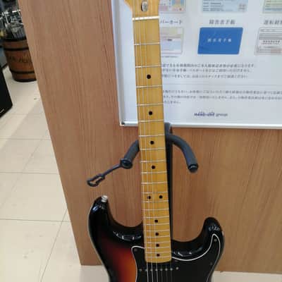 TOKAI SS38 Silver Star Electric Guitar 3TS Finish image 4