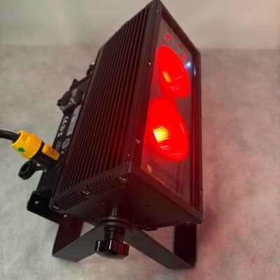 Blizzard Lighting Blok 2 IP IP65/Outdoor Rated RGBW+UV Powered Par image 8