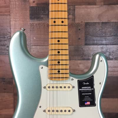 Fender American Professional II Stratocaster, Mystic Surf Green, Hard Case, Free Ship, 207 image 6