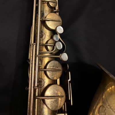 1927 Elkhart Band Instruments Co. (Martin) Tenor Saxophone Gold Plated w/ Deluxe Engraving image 7