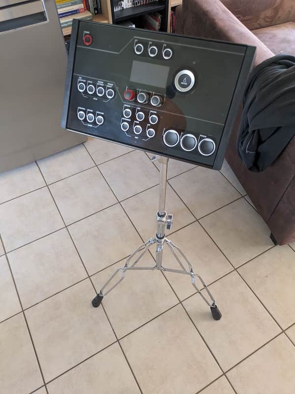 Module GEWA G5 avec pied + câble multipaire 13 triggers image 1