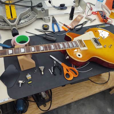 Epiphone Les Paul Standard '50s with Laurel Fretboard 2020 - 2025 - Heritage Cherry Sunburst image 6