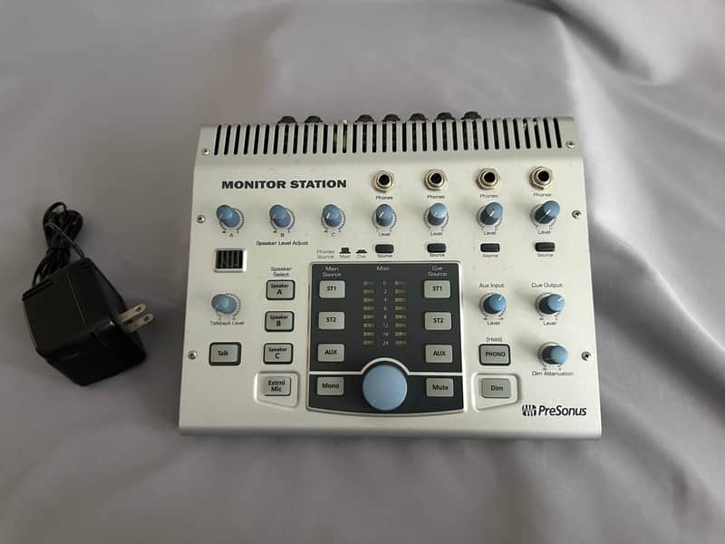 PreSonus Monitor Station Studio Control Center V1 2007 - Silver image 1