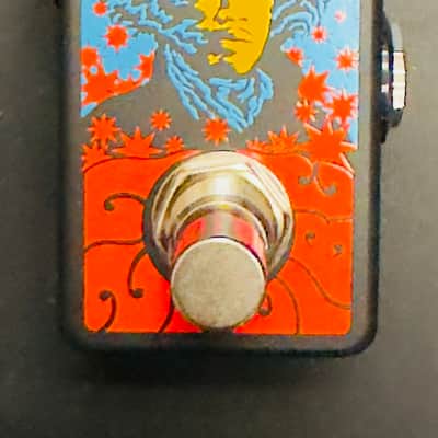 Dunlop JHMS3 Authentic Hendrix '68 Shrine Series Uni-Vibe 2023 - Present - Black / Red / Blue image 2
