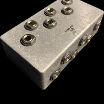 Loop-Master Pedals 6-Way TRS/TS Isolated Pedalboard Patch Bay/Junction Box V2 IN STOCK USA MADE! image 2