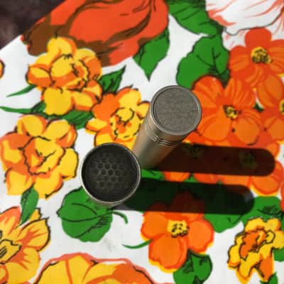 1 Neumann KM84 plus 1 Neumann KM83 ( KM83 rare version ) image 7