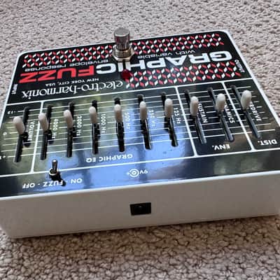 Electro-Harmonix Graphic Fuzz EQ / Distortion / Sustainer 2008 - 2023 - White / Black image 3