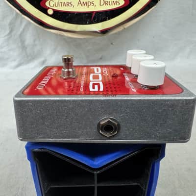 Electro-Harmonix Micro POG p.o.g. Polyphonic Octave Generator Pitch Shifter Harmonizer Pedal image 4