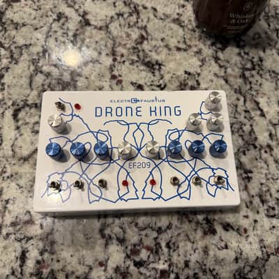 Electro Faustus EF209 Drone King Drone Synthesizer / Noise Generator image 2