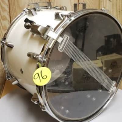 Remo Marching Snare 1980-2000 White image 2