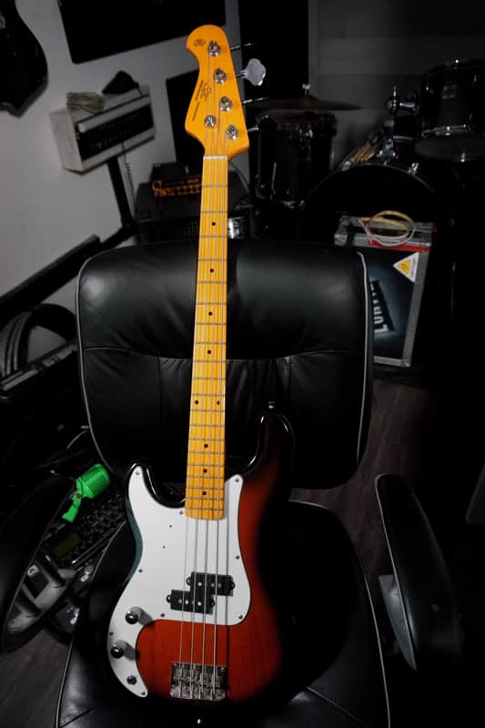 SX Precision P-Bass - Left-Handed - Lefty - Short Scale 2010 Sunburst image 1