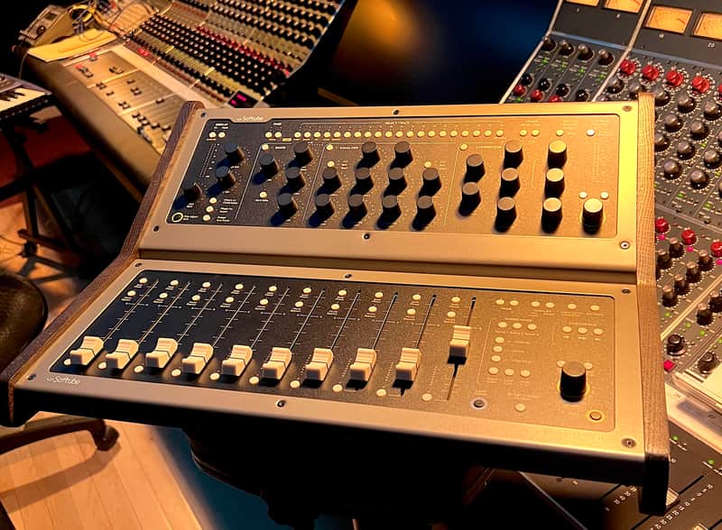 Softube Console 1 and Fader Controller DAW 2024 - Present - Black image 1