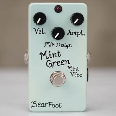 BJF Design Bearfoot Mint Green Mini Vibe Pedal #59477