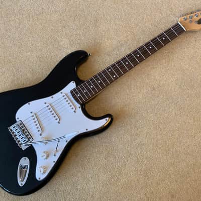 Stagg  Stratocaster  Electric guitar black strat image 3