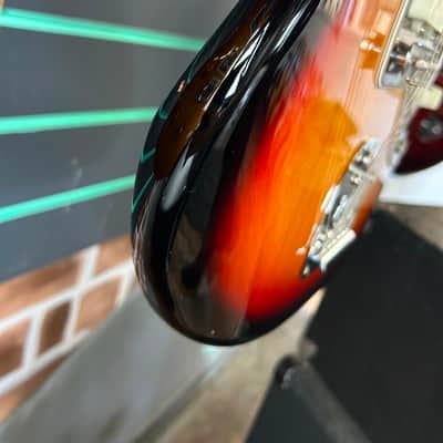 Fender American Original '60s Jazzmaster 3-Colour Sunburst 2017 Electric Guitar image 6