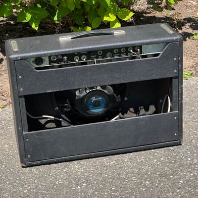 1966 Fender Deluxe Reverb - Blackface image 2