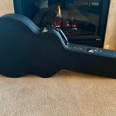 TKL Deluxe Jumbo Guitar Hard Case image 1