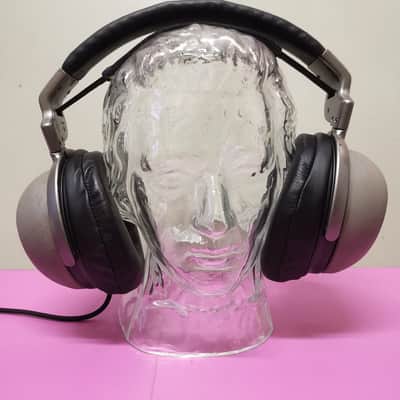 SONY MDR-CD3000 legendary headphone. image 3