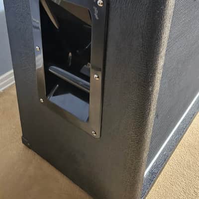 Marshall MX212R 160-Watt 2x12" Guitar Speaker Cabinet 2012 - Present - Black image 3