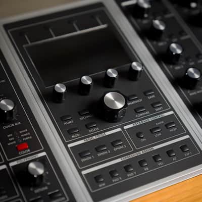 Moog One 16-Voice 61-Key Polyphonic Analog Synthesizer image 7