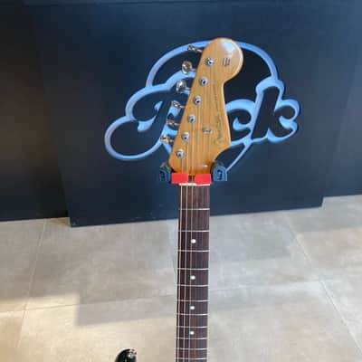 Fender Classic Series '60s Stratocaster with Rosewood Fretboard + Seymour Duncan Quarter Pound 1999 - 2016 - Black image 3