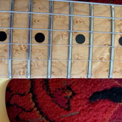 DEARNALEY STRATOCASTER 1999 - OUTSTANDING BIRDSEYE MAPLE AND BLONDE, GREAT SOUND AND PLAYABILITY image 19