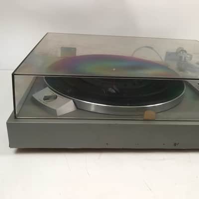 Toshiba Vintage Belt Drive Turntable Model SR-230 image 2