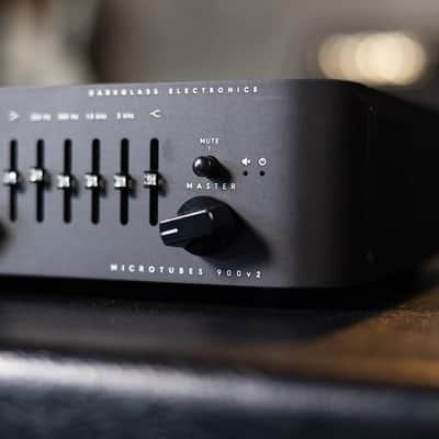 Darkglass Microtubes 900v2 Bass Guitar Amplifier 900W image 4