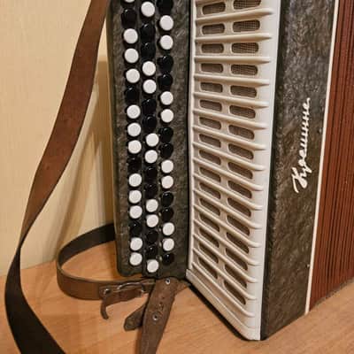 Button Accordion Kreminne 100 Bass USSR Bayan Straps Soviet Made in Ukraine Vintage image 3