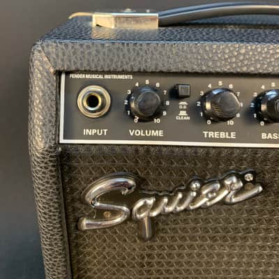 Squier SP10 1x6" 10w Guitar Combo Amp 2010s - Black image 5