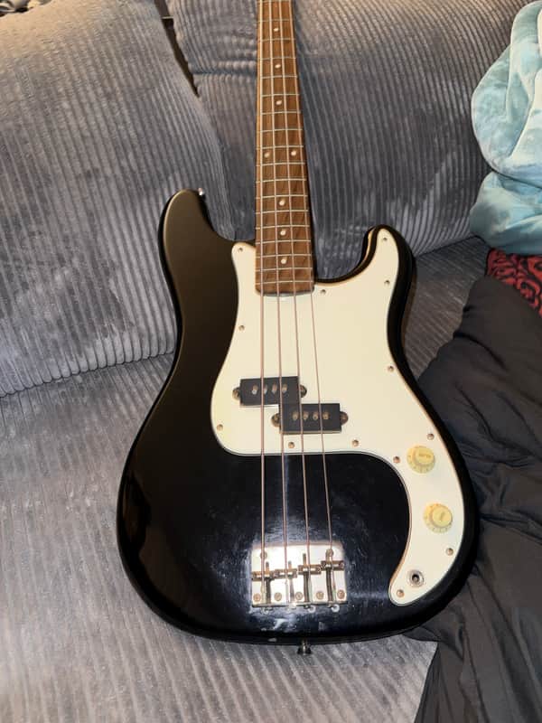 Squier Bullet Bass 1987 - Black - MIK Made in Korea P-Style Vintage Bass - First Year Squier by Fender image 1