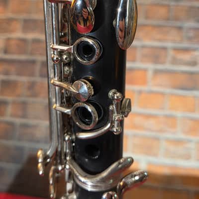 Leblanc Vito Reso-Tone Bb Clarinet w/ Carrying Case - JUST SERVICED!! image 5