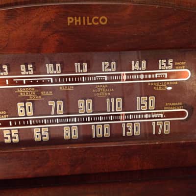 Philco  Model  42-1226 Vintage Console Radio (1942) 📻 Pro Restored •  NYC Area image 2