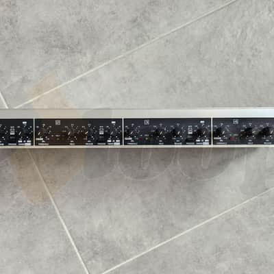 Behringer MULTIGATE XR1400 image 2