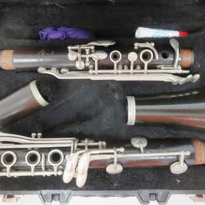 Leblanc Normandy Intermediate-Level wood Clarinet, made in France, Acceptable condition Brown Staine image 1