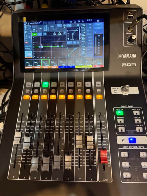 Yamaha DM3S 22-Channel Digital Mixer 2023 - Present - Black image 1