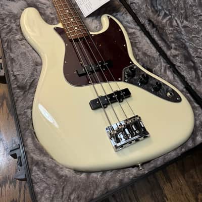 Fender American Professional II Jazz Bass with Rosewood Fretboard - Plek Pro - Olympic White image 3