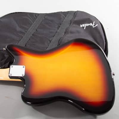 2024 Fender Japan MIJ Traditional II '60s Jazzmaster 3-Tone Sunburst w/ Original Gig Bag image 7