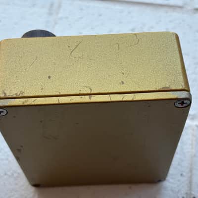 Pelican Noiseworks Pelitaur Fuzz 2010s - Gold image 3
