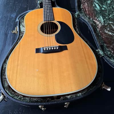 Martin D-28S 1973 - Natural image 2