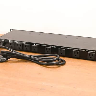 ART SP-4x4 Rackmount 8 Outlet Power Conditioner w/ Voltmeter & Lights CG010DV image 6
