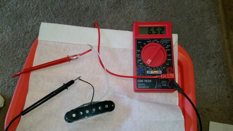 FENDER STRATOCASTER PICKUP 1979 Grey Bottom, meter read 6.52 image 1