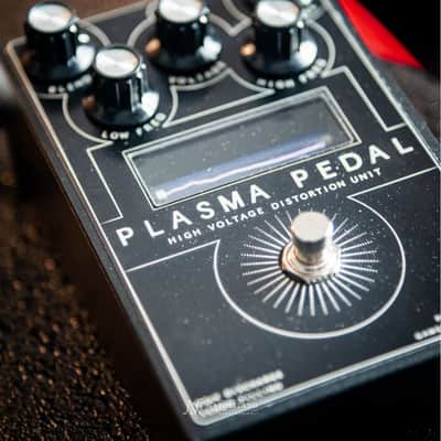 Gamechanger Audio Plasma Pedal High Voltage Distortion Unit image 3
