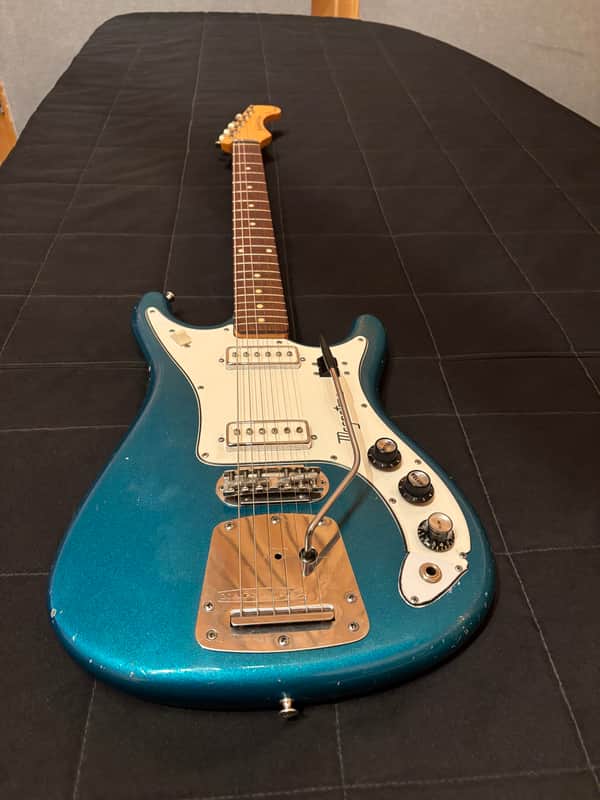 Magnatone Starstream X-15 Tornado 1964 - 1966 - Blue image 1