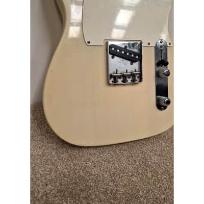 Fender Classic Vibe Telecaster Body 1999 - Electric Guitar - Cream - Very Good image 3