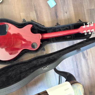 Gibson Les Paul Classic 2019 - Present Translucent Cherry image 10