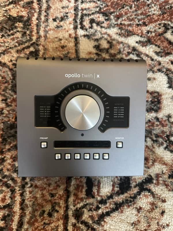 Universal Audio Apollo Twin X QUAD Thunderbolt 3 Audio Interface 2019 - Present Gray image 1